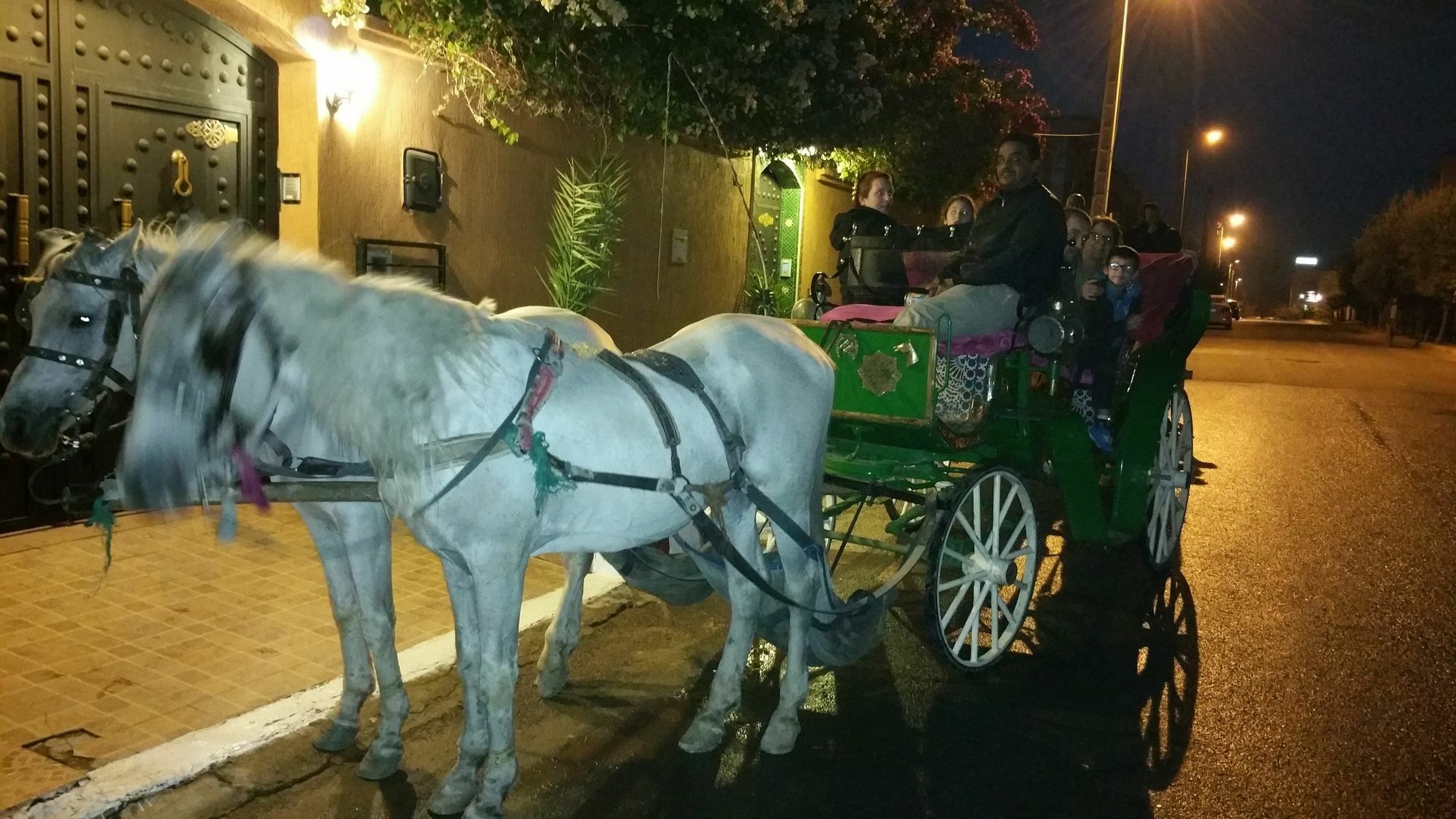 Dar Mezouar Aparthotel Marrakesh Ngoại thất bức ảnh